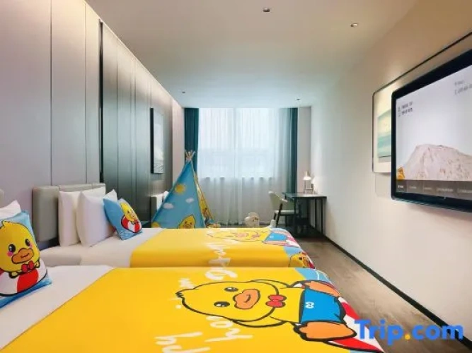 Standard Twin Family room