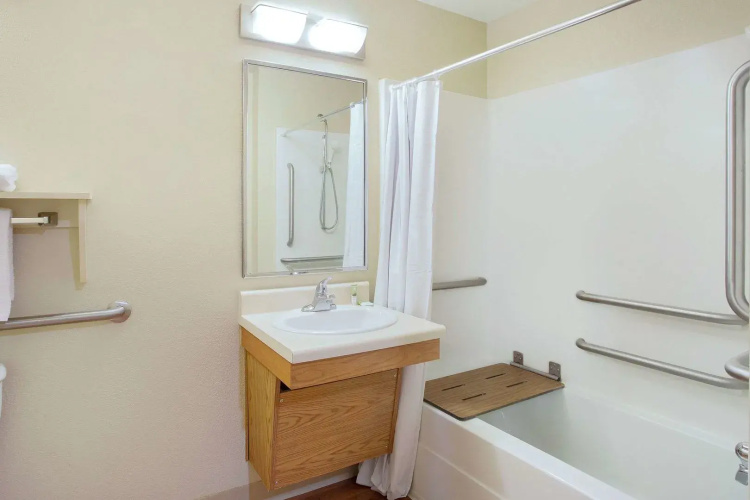 Studio 6 Extended Stay Birmingham Pelham AL