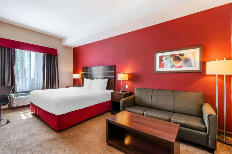 Best Western Plus Kindersley Hotel