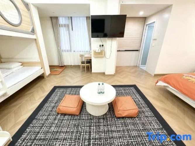Deluxe Family room