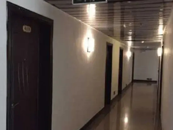 Fengshun Hostel