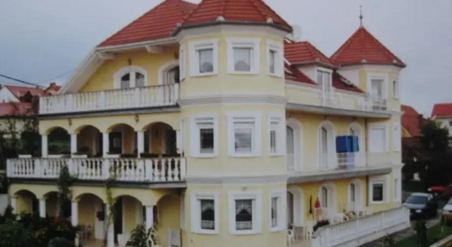 Rosen Villa Hévíz