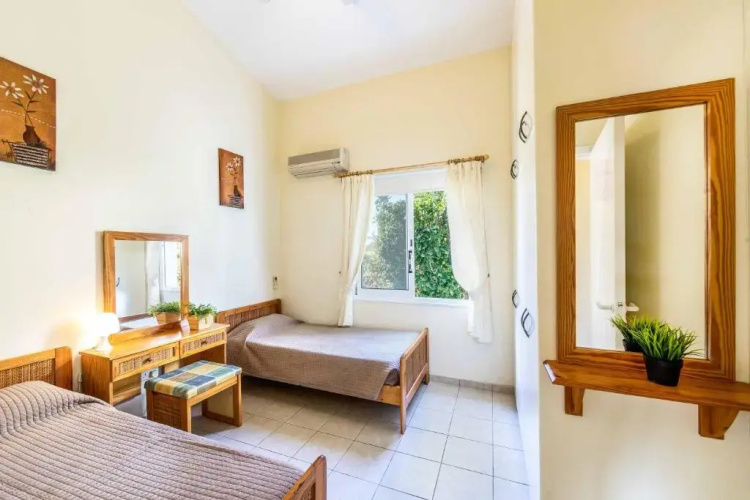 Villa Kampos