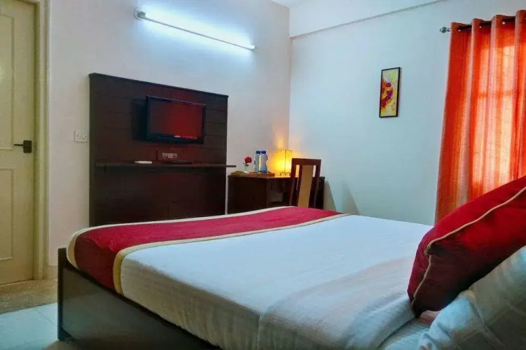 OYO 10357 Imperial Residency