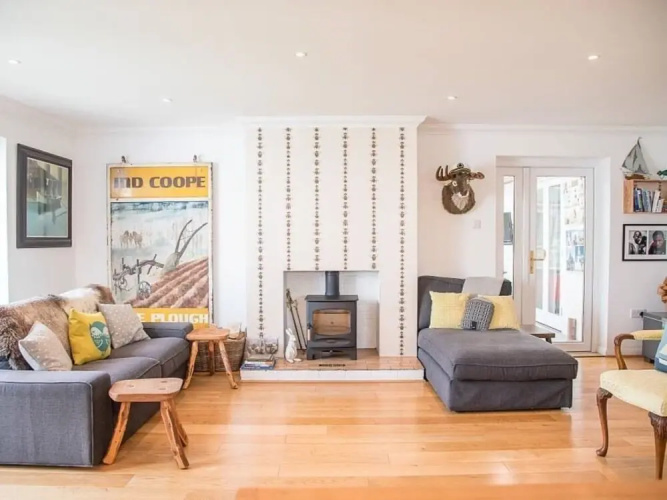 Honeybee Cottage