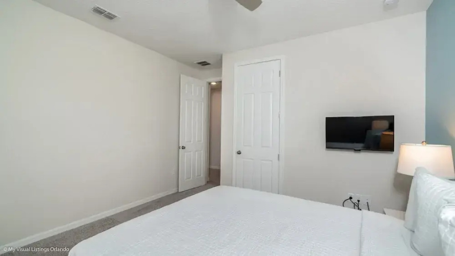 6 Bed 5 Ba Villa with Game Room, Pool & Spa