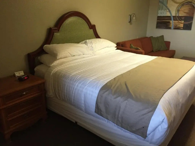 Gateway Inn