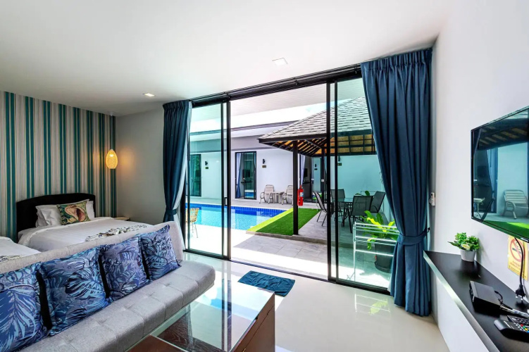 Lespalm Taraburi Pool Villa