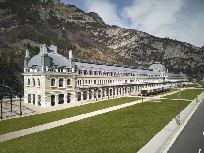 Canfranc Estación, a Royal Hideaway Hotel photo 30