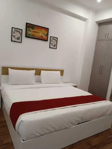 Hotel Vivaan Suites