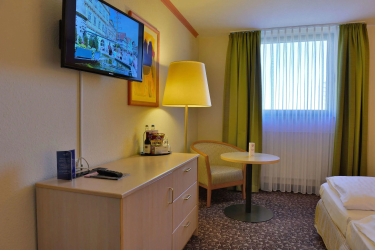 PLAZA INN Leonberg