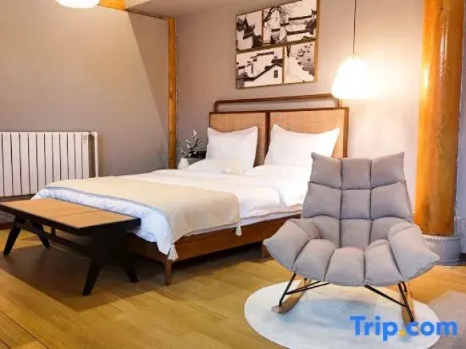 Standard Attic room