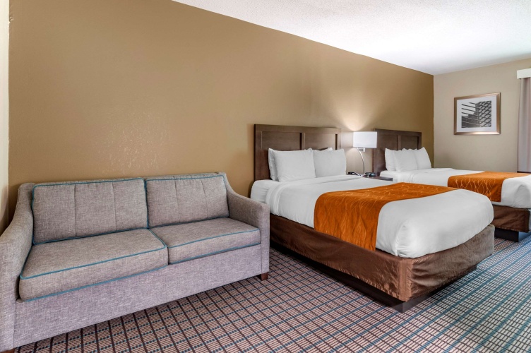 Standard Quadruple room