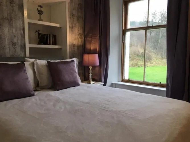 2 Bedrooms Suite