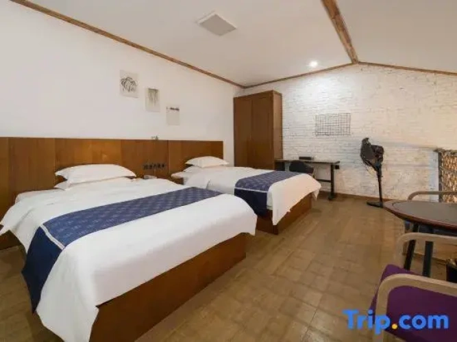 Twin Duplex Suite