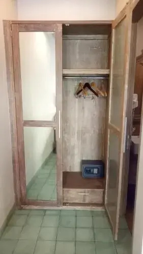 Jukung Dua Guest House