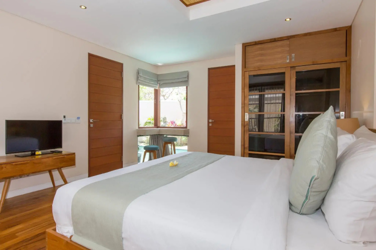 Beautiful Bali Villas - 6 mins walk to the beach