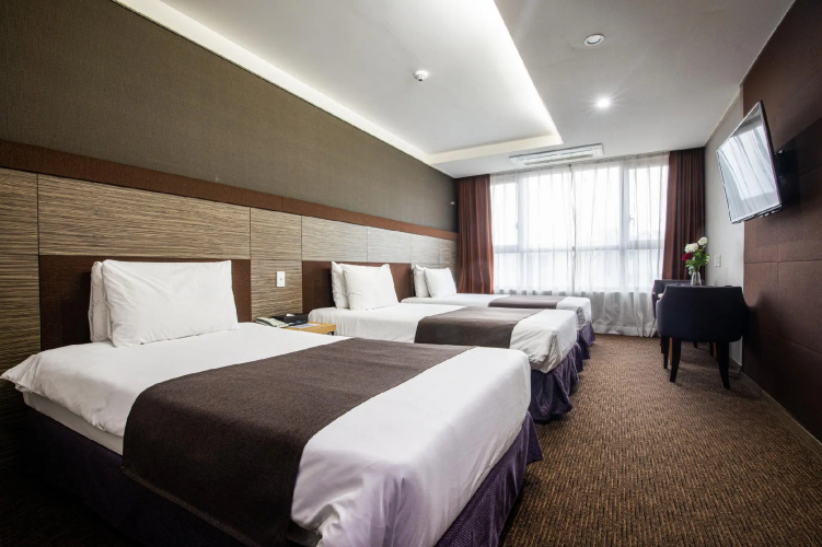 Eastern Hotel Jeju