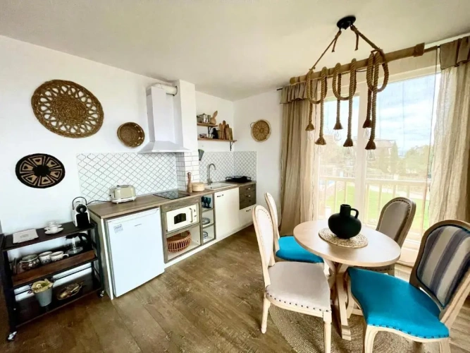 Apartment with sea view