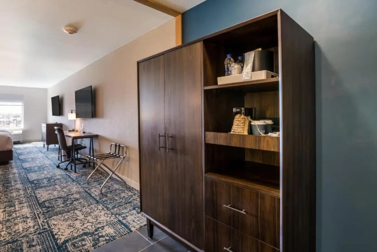 Quadruple Suite with city view