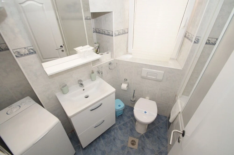 1 Bedroom Deluxe Apartment