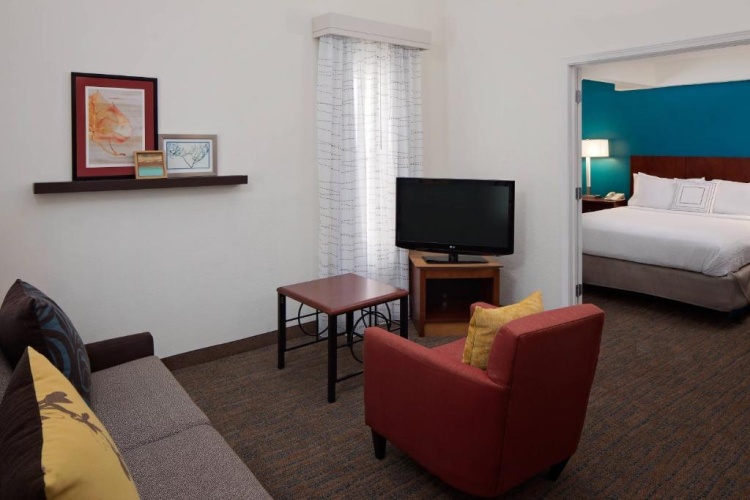 2 Bedrooms Suite