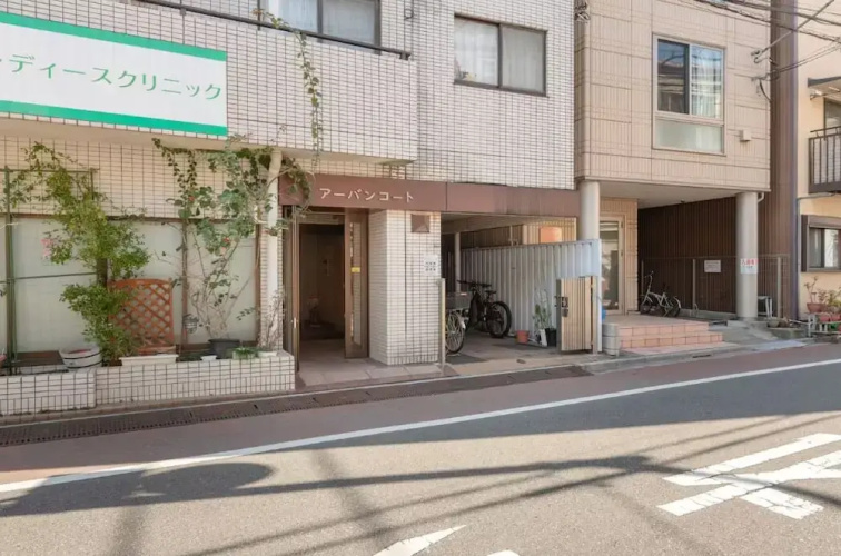 New Ueno Station 7 Min Walk Inarimachi