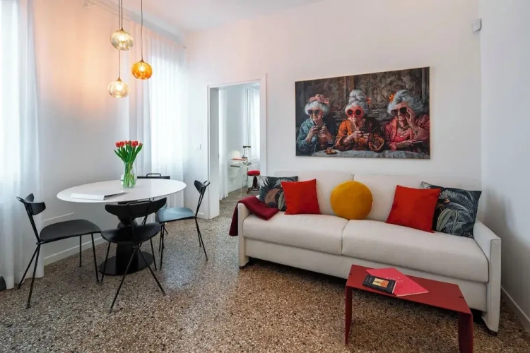 Superior Apartment