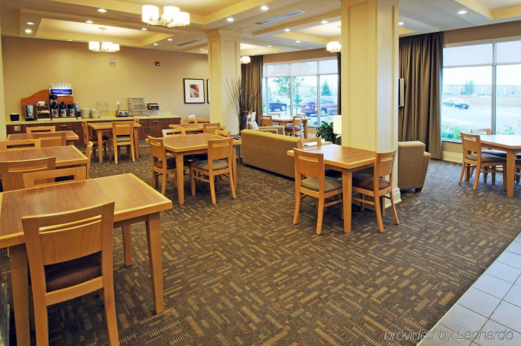 Holiday Inn Express & Suites Vaughan-Southwest photo 34