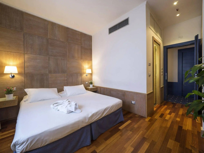 IH Hotels Firenze Business