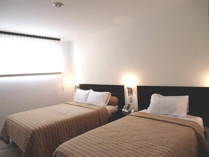 Hotel Granada Inn