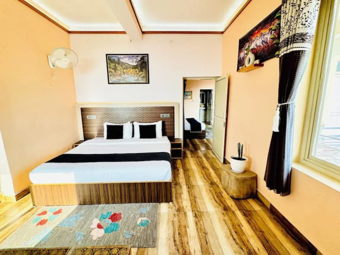 Paradise Inn by HBR