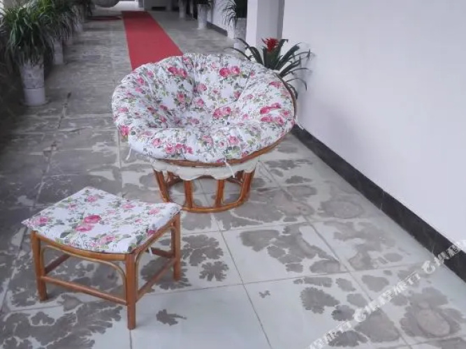 Laixian Hotel