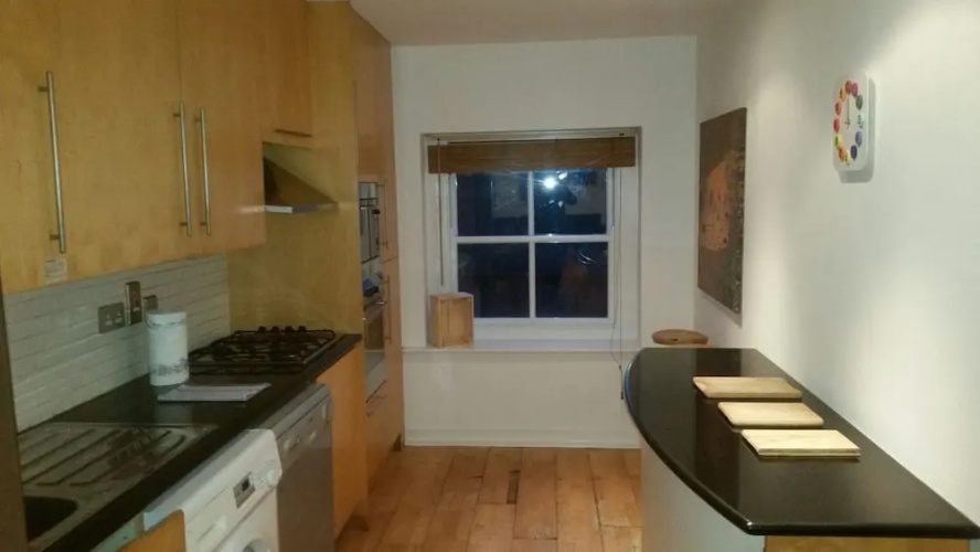 MetroStays - Stephen's Green 7-3