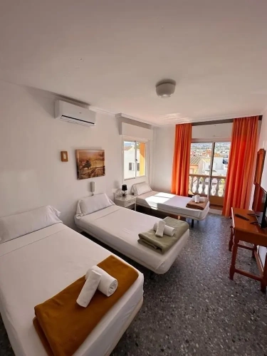 Classic Triple room