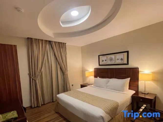Deluxe Double Suite