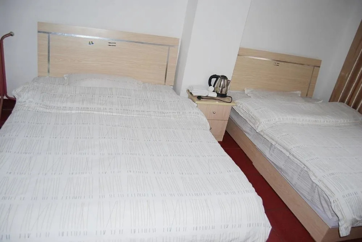 Wuhan Ronghua Business Hotel