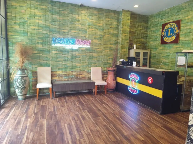 Louise Hotel
