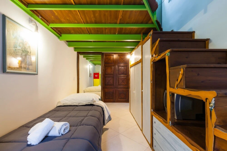 Apartment - Corso V. Emanuele IV BH 84