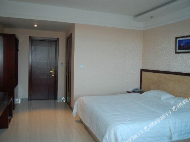 Quadruple Suite