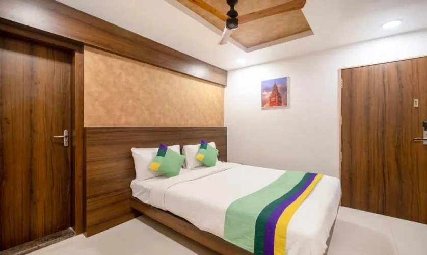 Economy room
