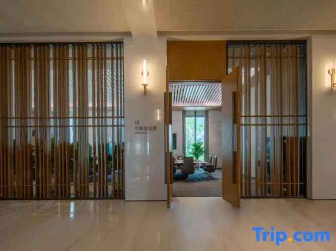 The PATA Hotel