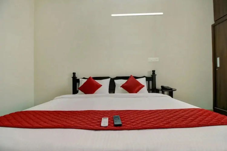 Hotel H2B By OYO Rooms
