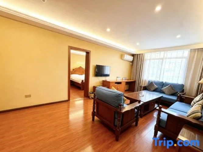 1 Bedroom Family Suite