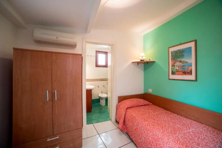 Classic Single room