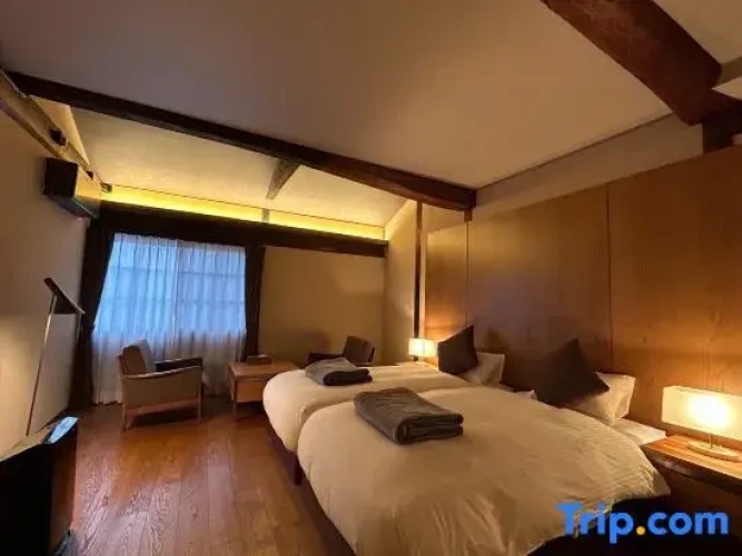 Economy Twin room