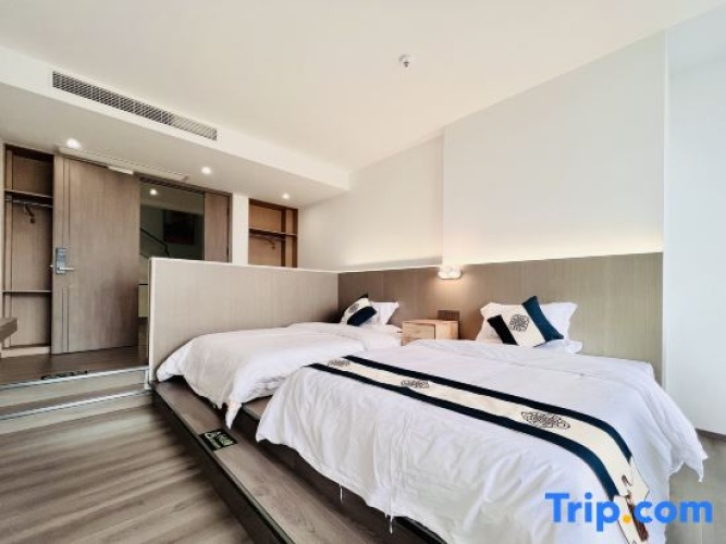 Standard Double room with view