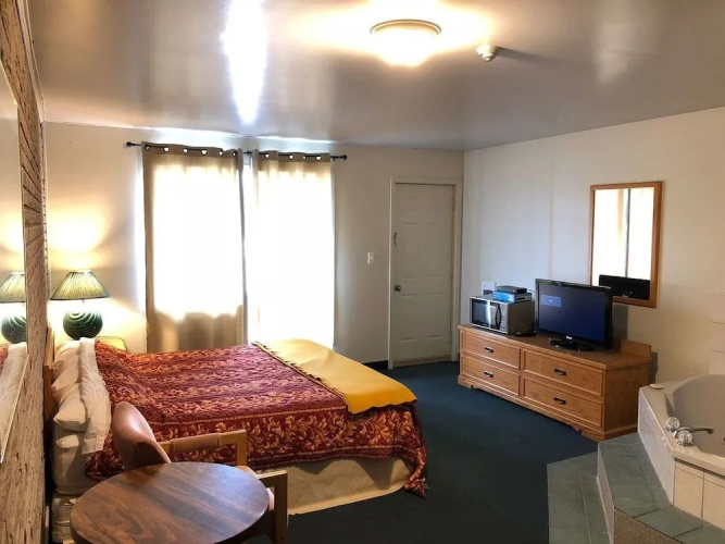 Spanish River Inn