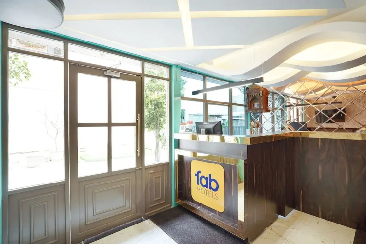 Fabhotel Lg Signature