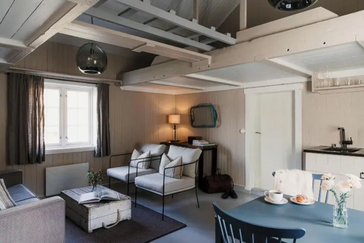 Double Suite